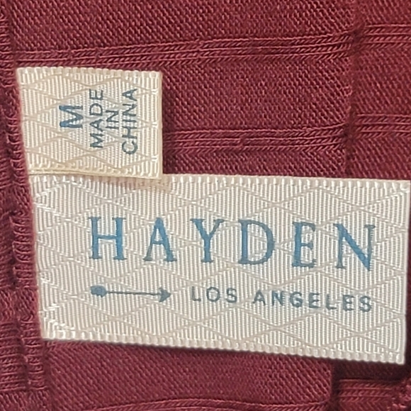 Hayden Los Angeles Women's size Medium Long Sleeve Ribbed Knit Ruffle Top - Picture 3 of 8